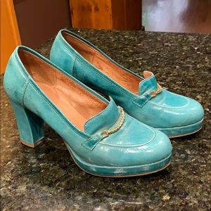 Lucky Penny turquoise mod heels